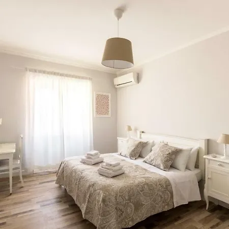 Daire Garbatella's Nest