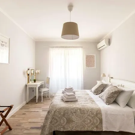 Daire Garbatella's Nest *